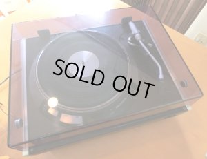 オリジナルのダストカバーは大変きれいです