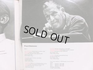 見開きジャケット内側