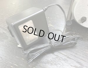 日本専用の電源アダプター