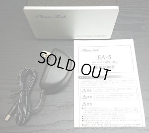 本体、ACアダプター、取扱説明書