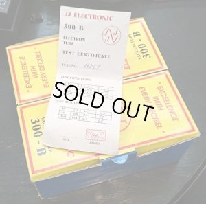 JJ 300B はマッチドペア球を２セット