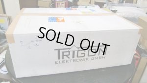 元箱、取扱説明書付き