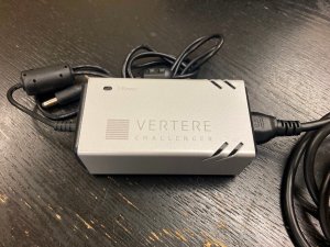 別体の電源ユニット