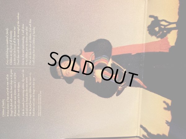 インナースリーヴを開いた内側