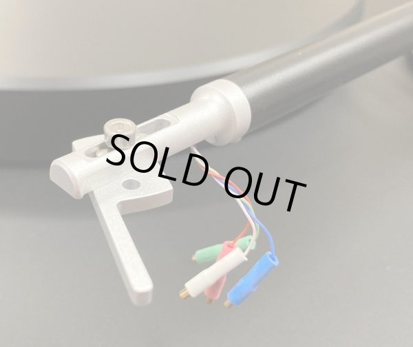 カートリッジは付属せず