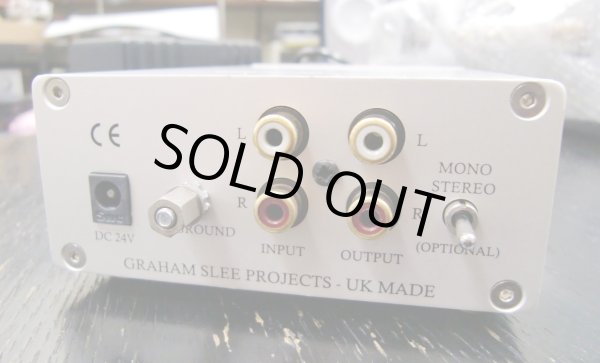 STEREO/MONO 切替え付き