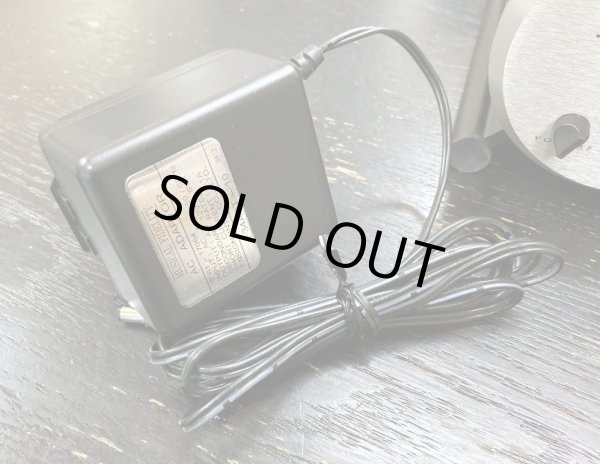 日本専用の電源アダプター