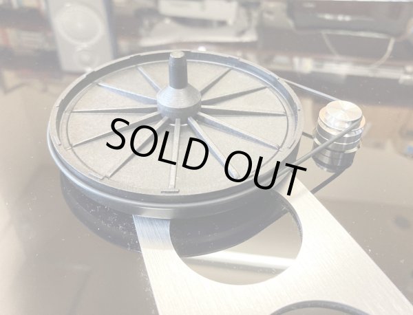 サブプラッターとモータープーリー