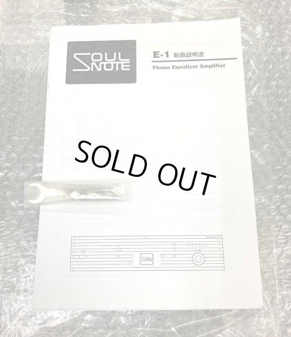 交換用のスパイクフットも付属(未使用)